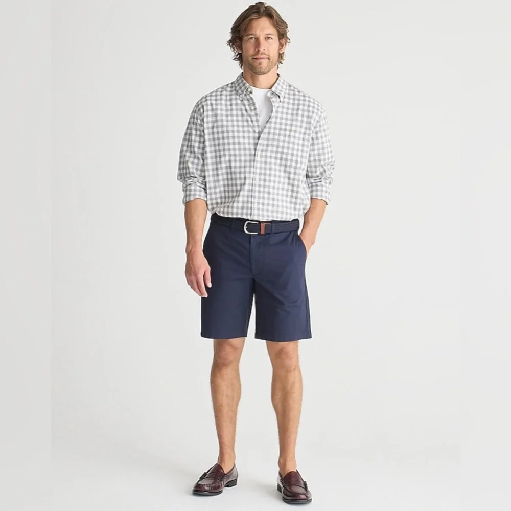 J. Crew Men’s Stretch Tech Shorts Navy Blue Zip Pockets Sz. 33” Waist 9” Inseam